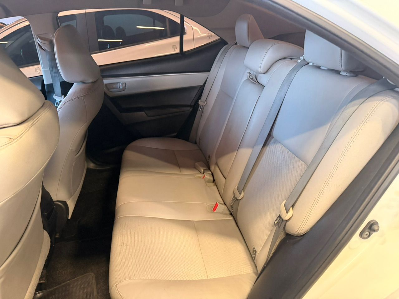 TOYOTA COROLLA 5
