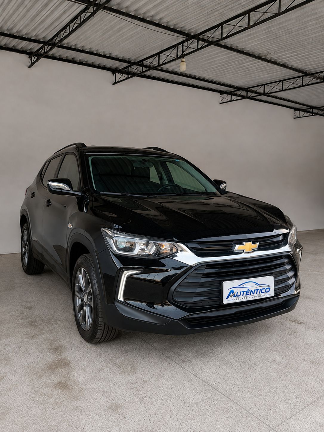 CHEVROLET TRACKER 2