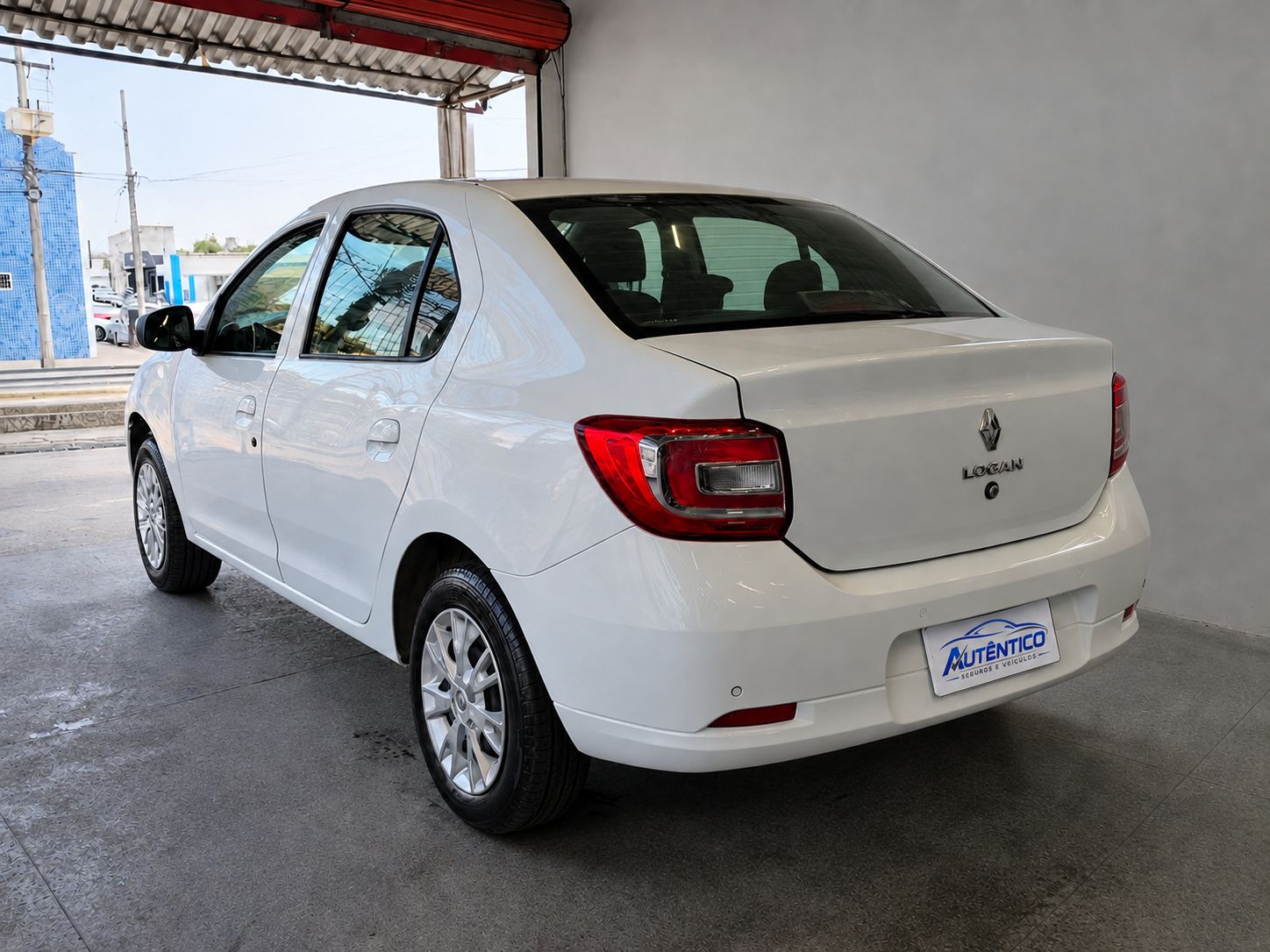 RENAULT LOGAN 6