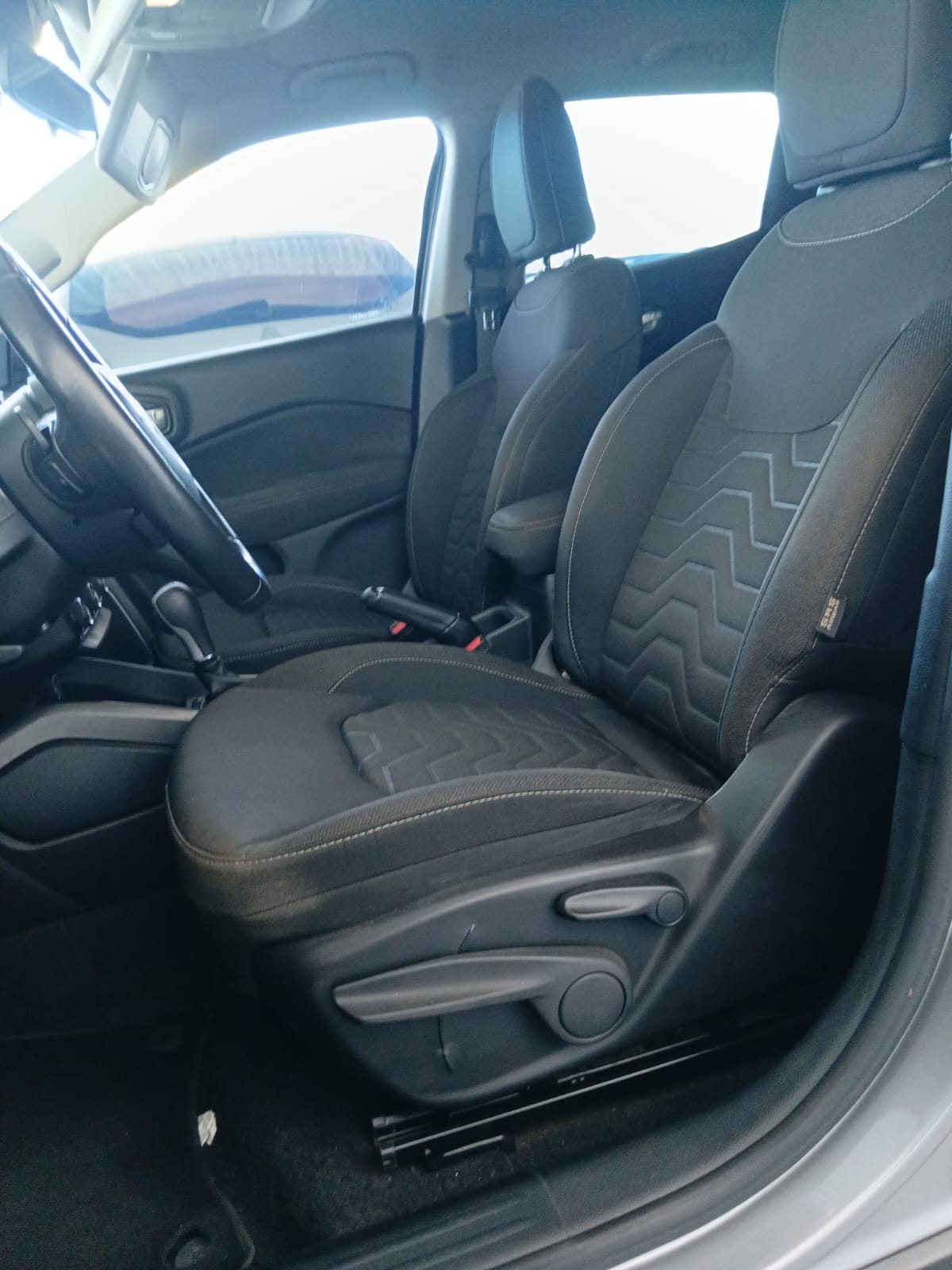 FIAT TORO 4