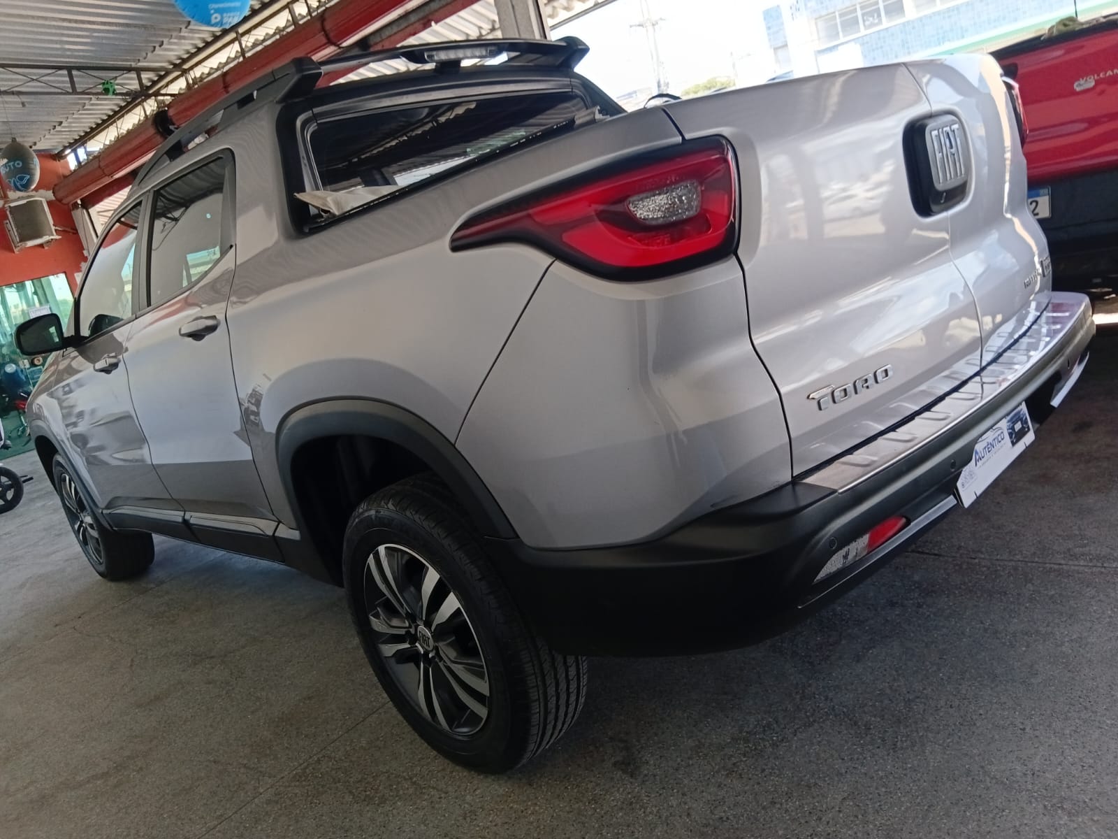 FIAT TORO 9