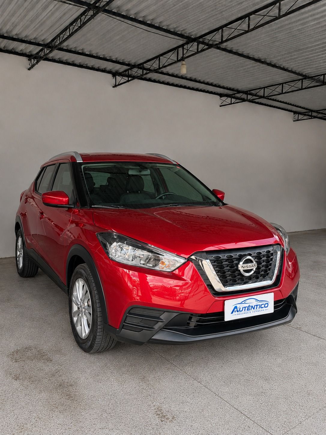 NISSAN KICKS 2