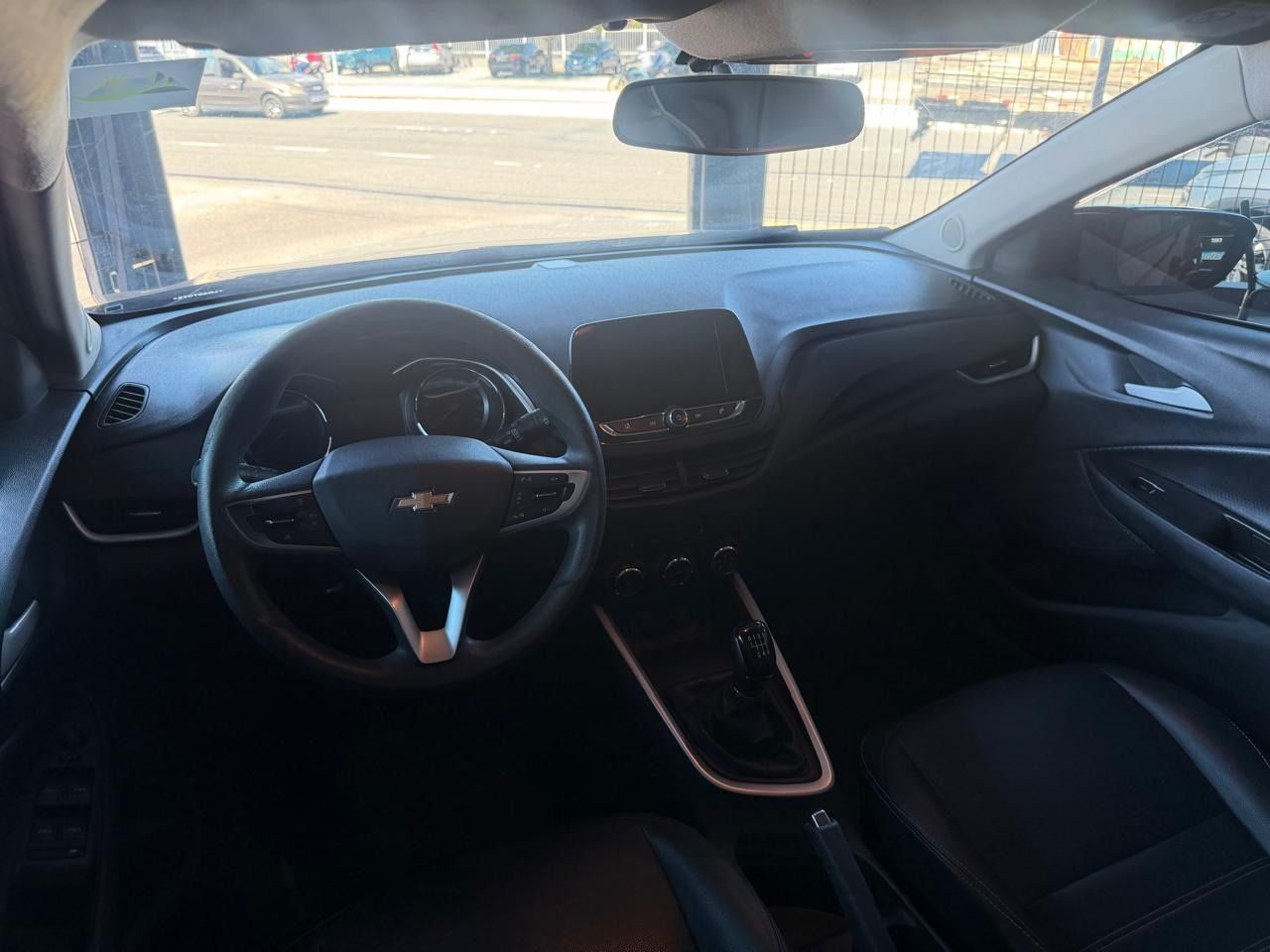 CHEVROLET ONIX PLUS 5