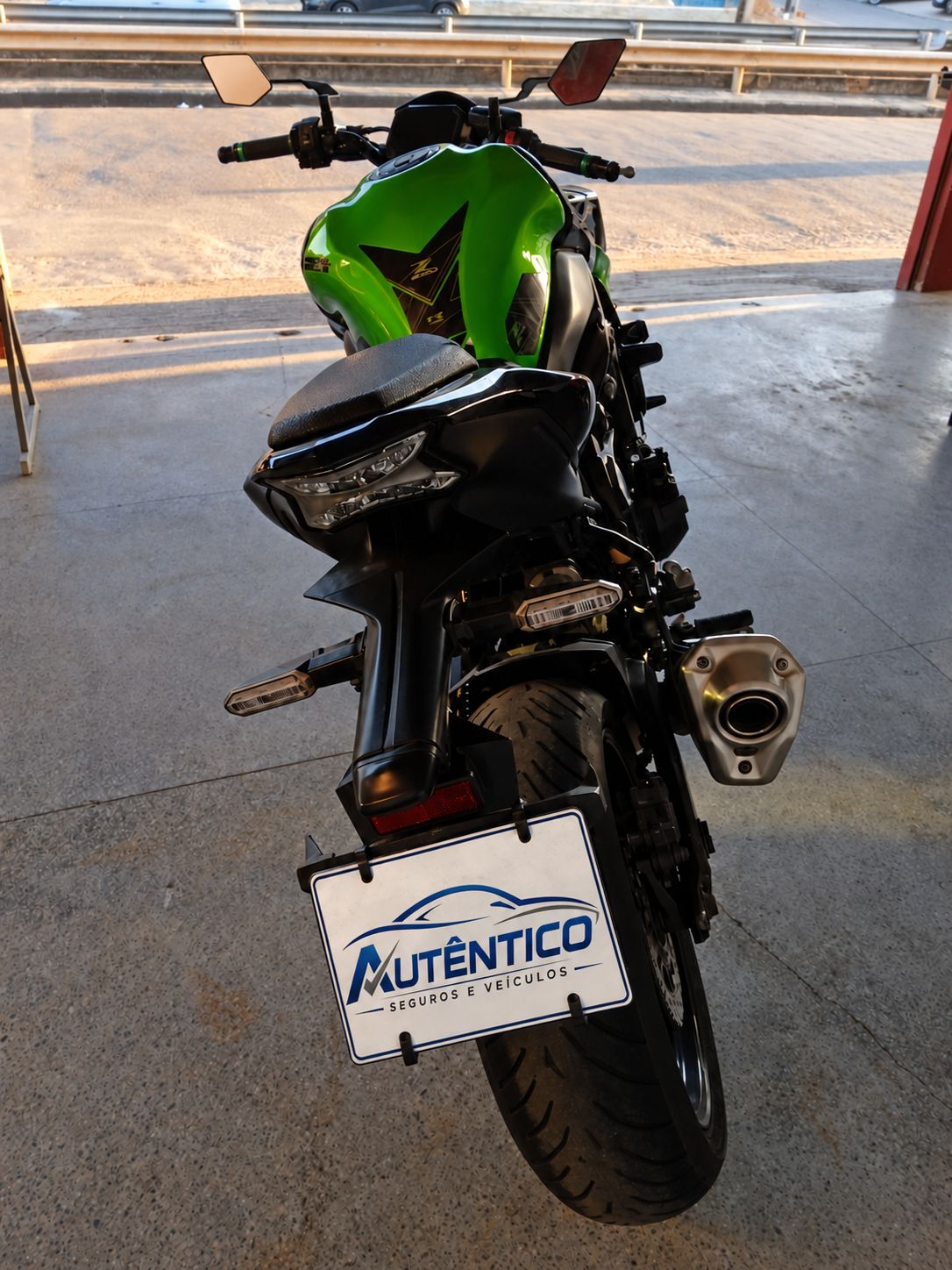 KAWASAKI Z 7