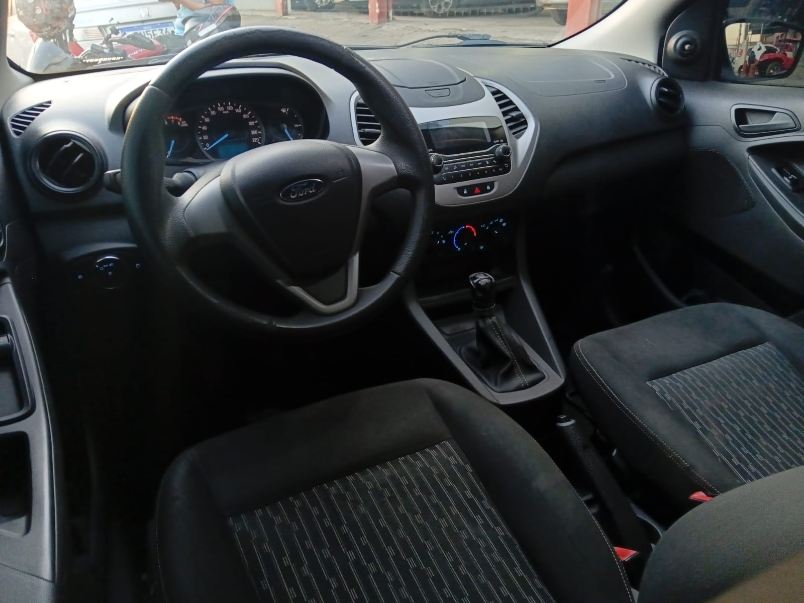 FORD KA 4