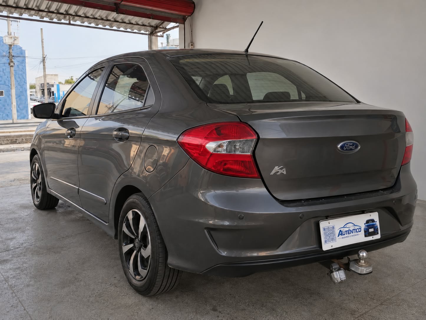 FORD KA 8