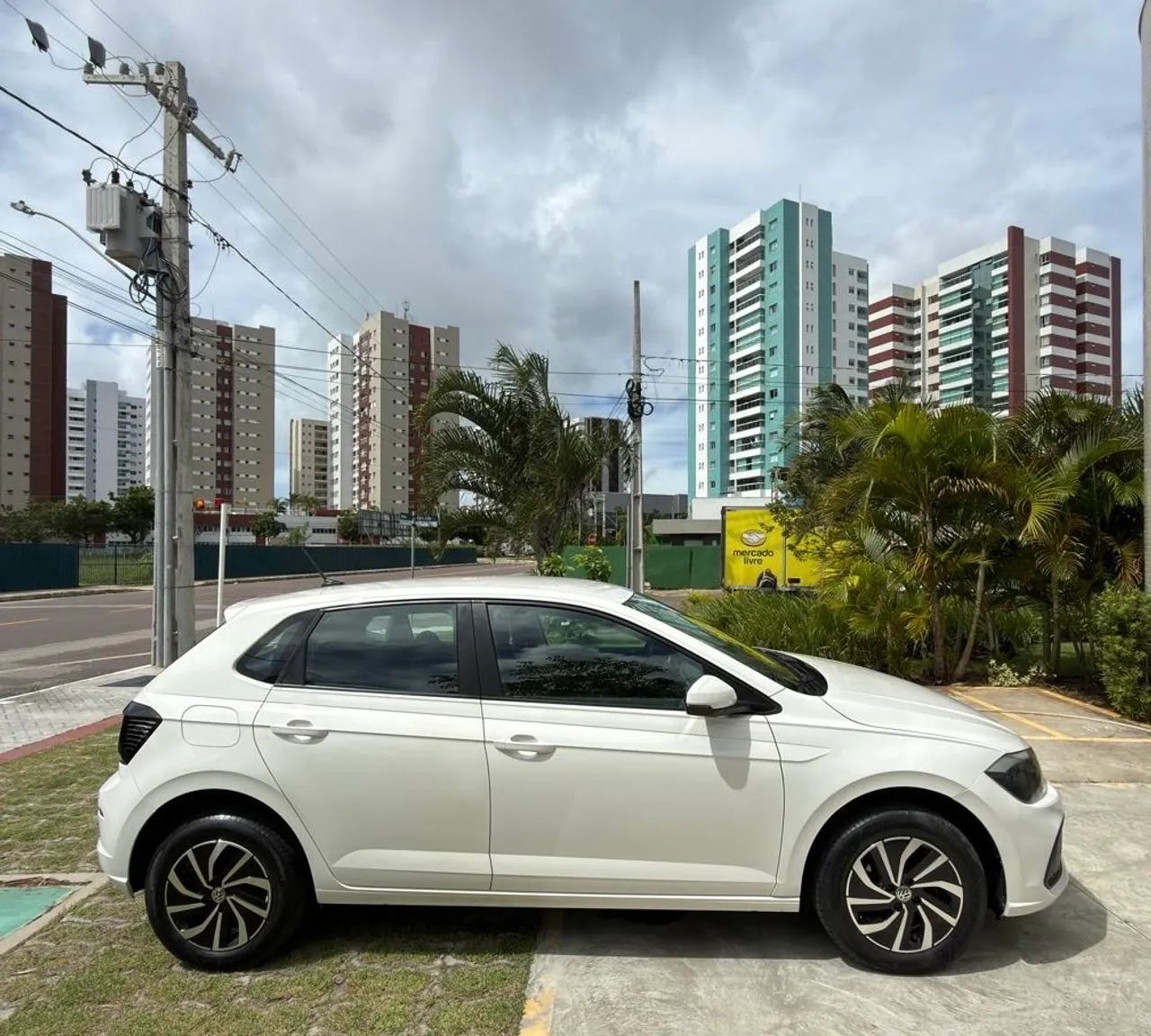 Volkswagen POLO 4