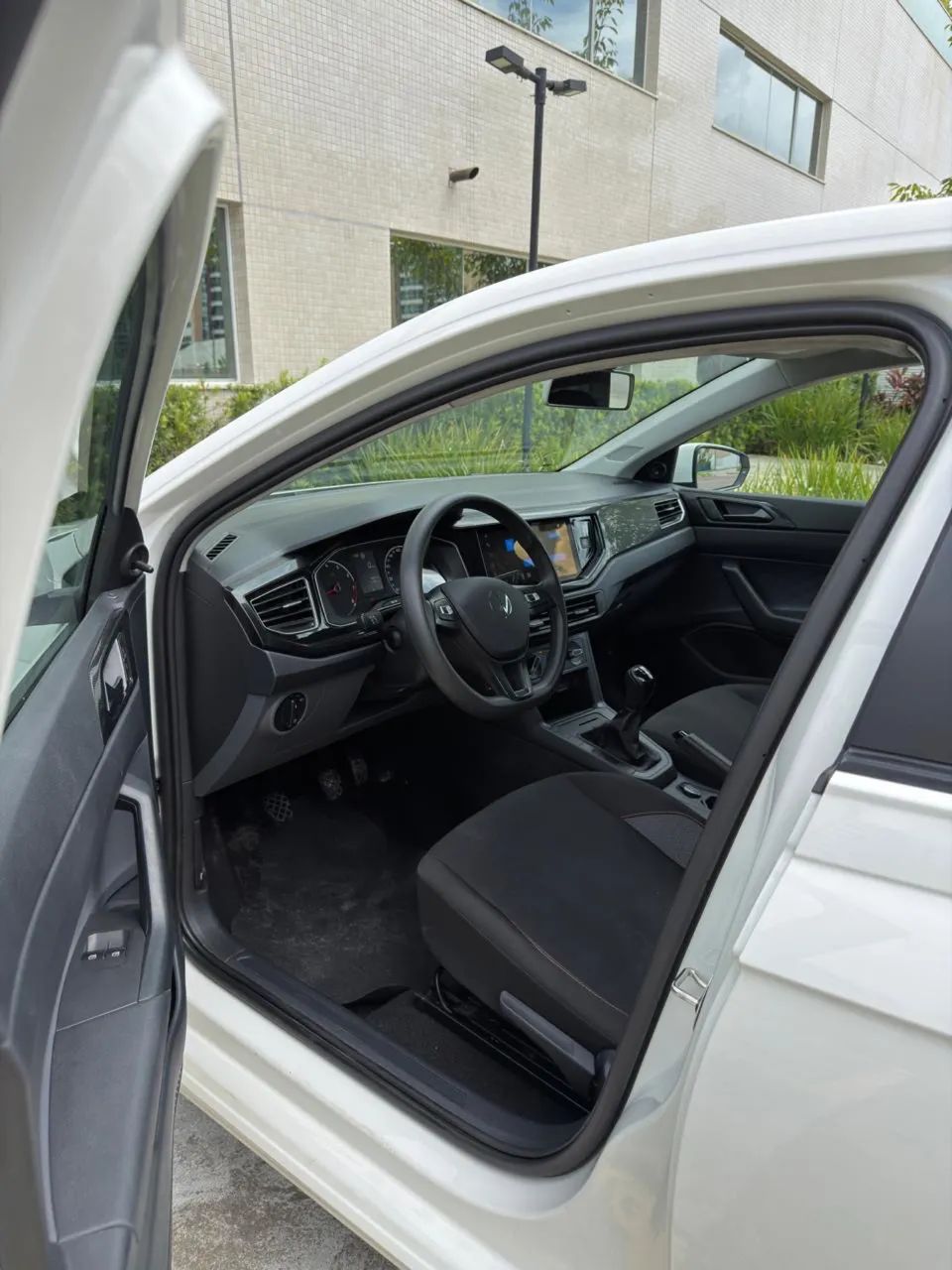 Volkswagen POLO 14