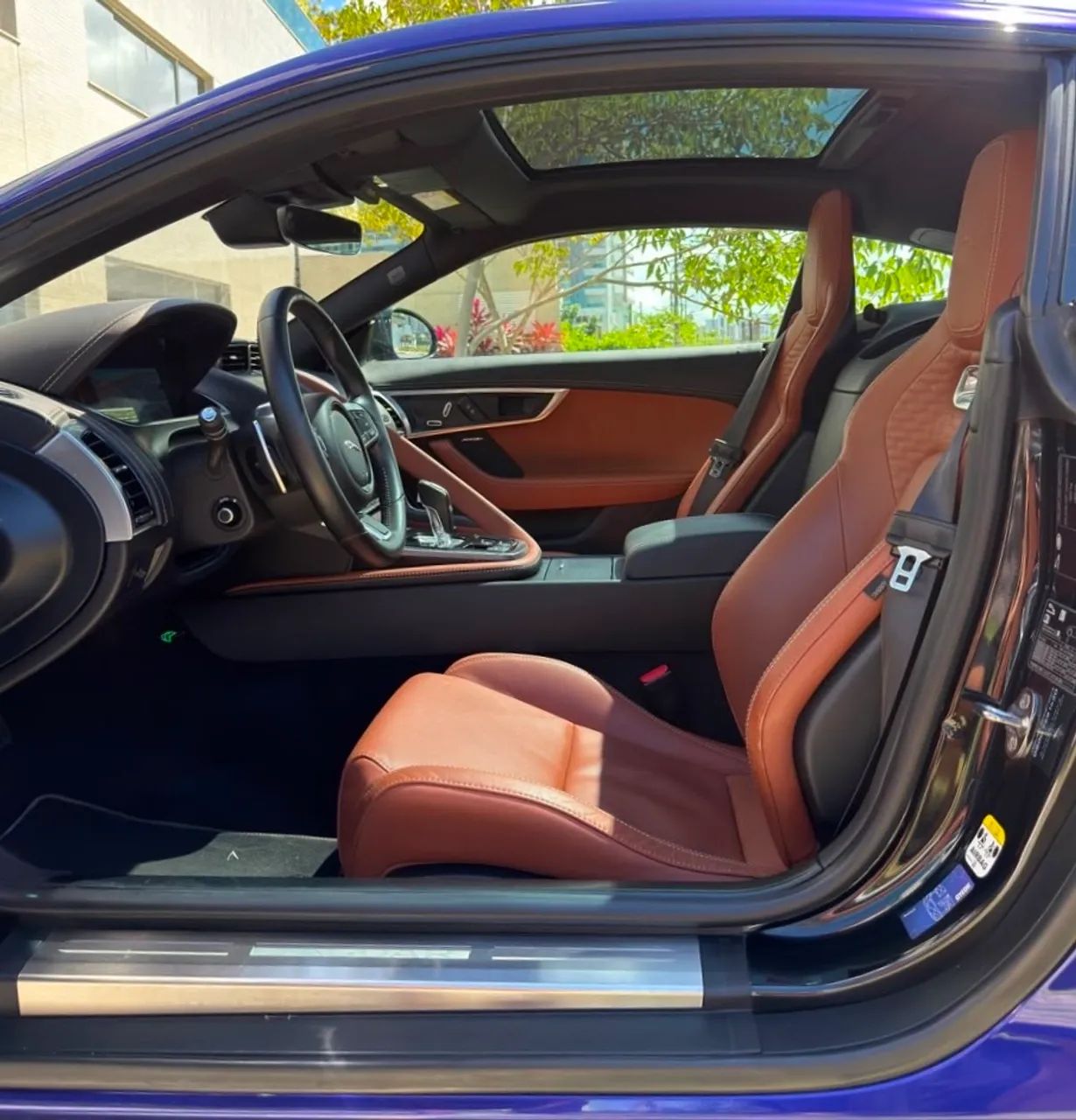 Jaguar F-TYPE 17
