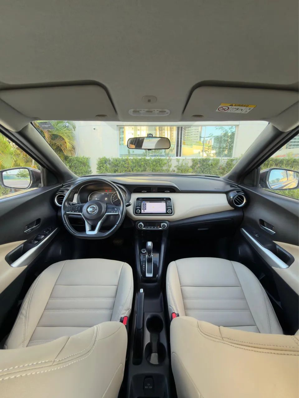 Nissan KICKS 9
