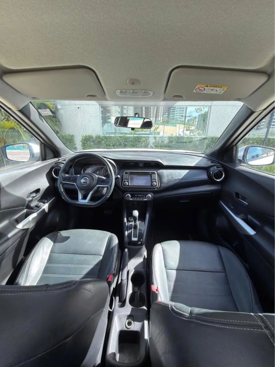 Nissan KICKS 9