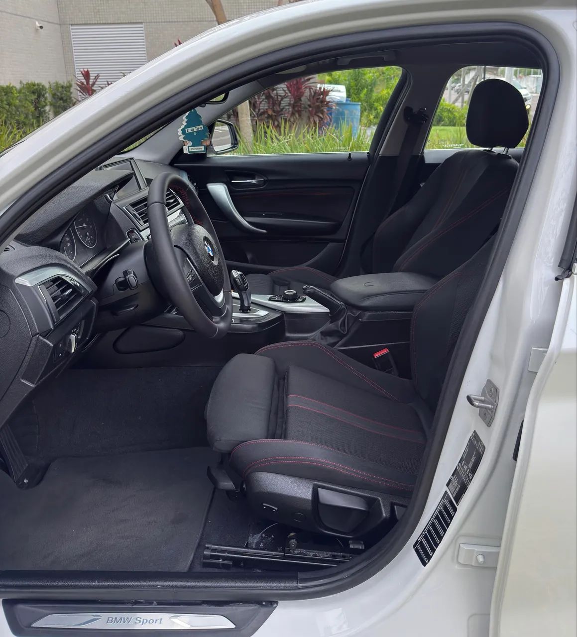 BMW 120I 12