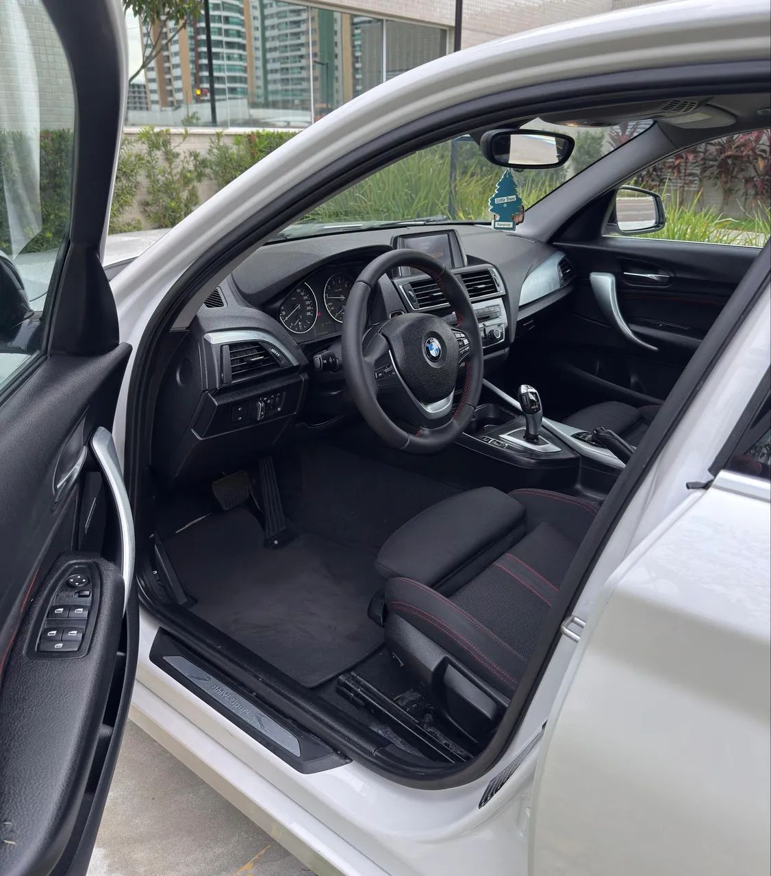 BMW 120I 15