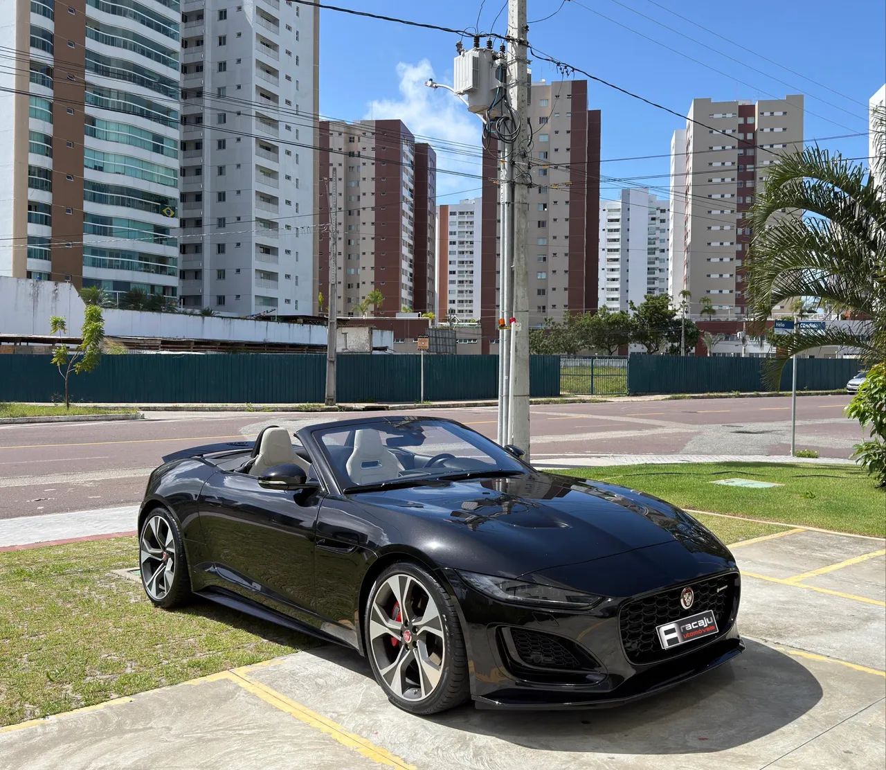 Jaguar F-TYPE 3