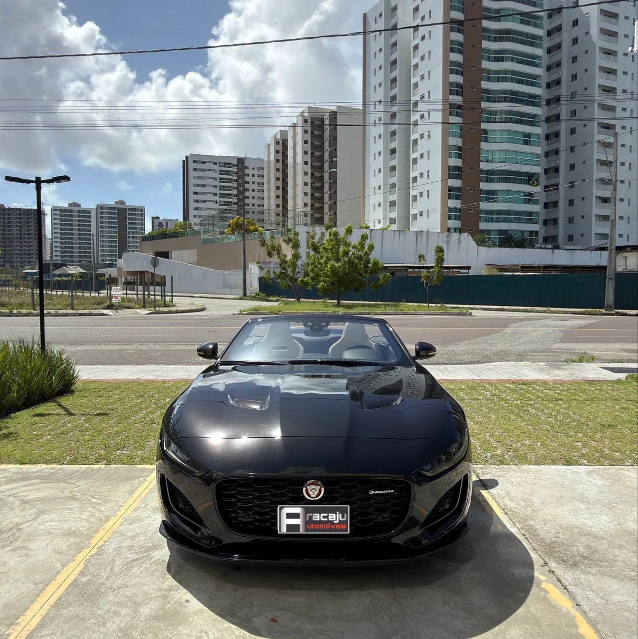Jaguar F-TYPE 2