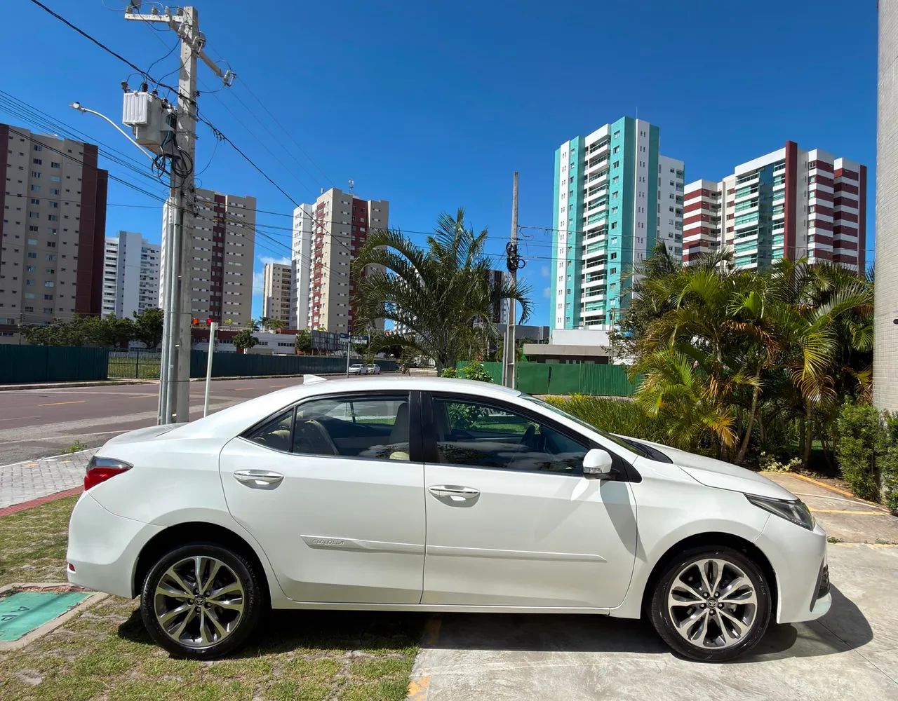 Toyota COROLLA 8