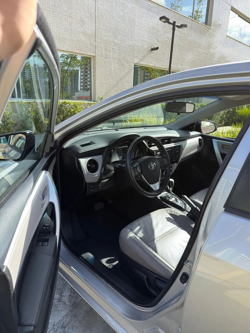 Toyota COROLLA 13