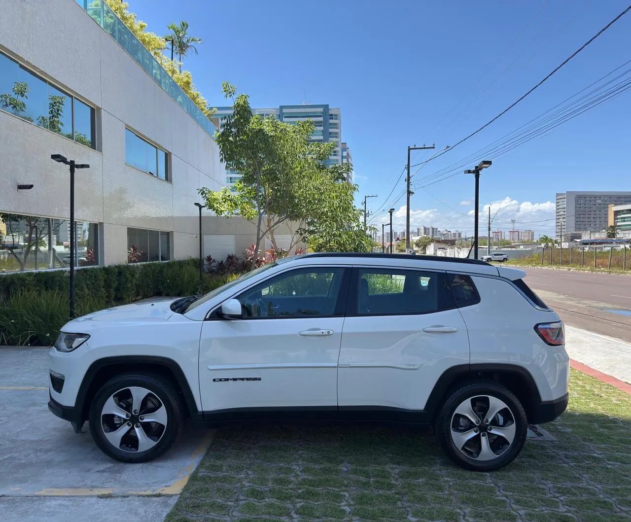 Jeep COMPASS 8