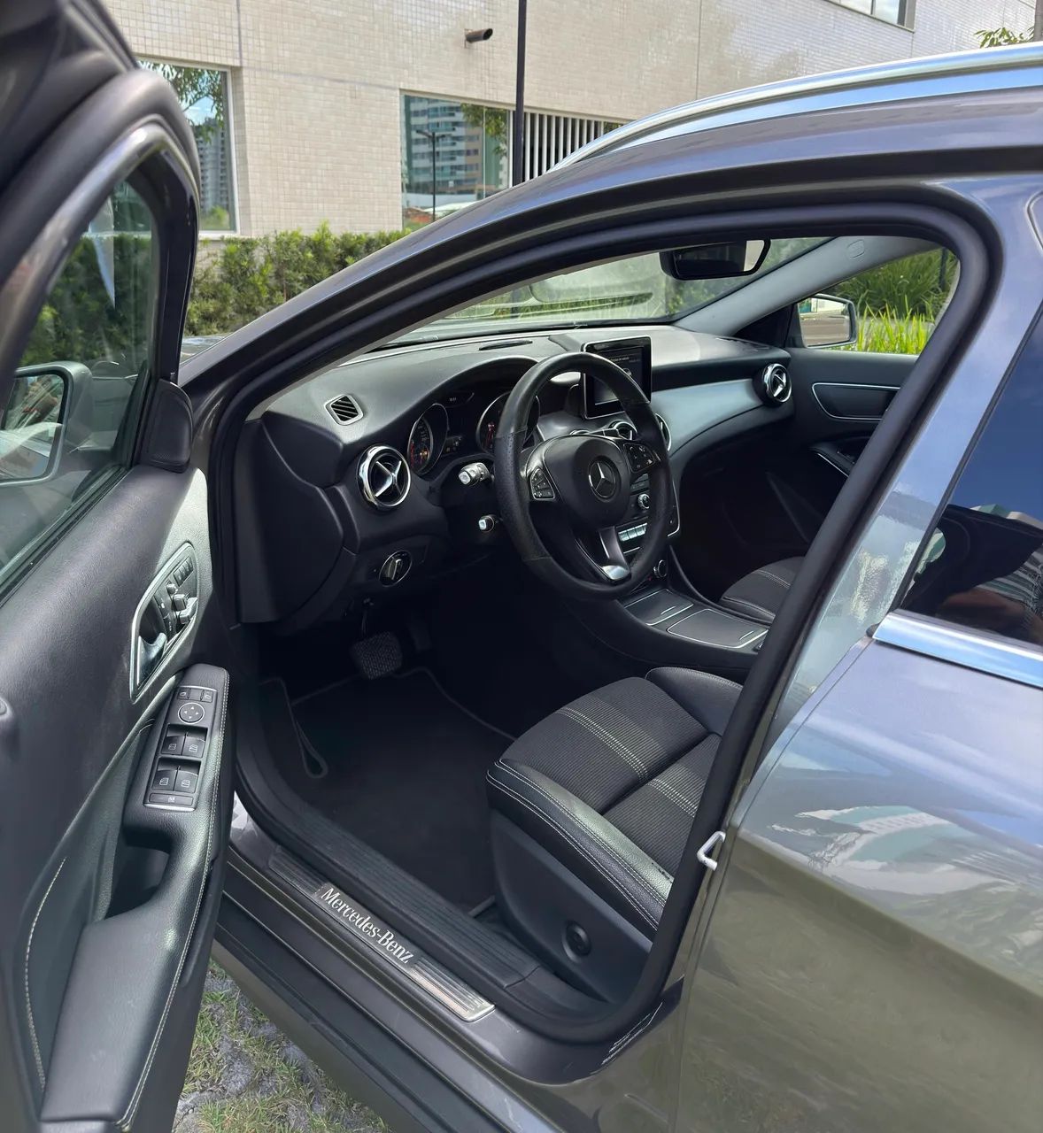 Mercedes-Benz GLA 14
