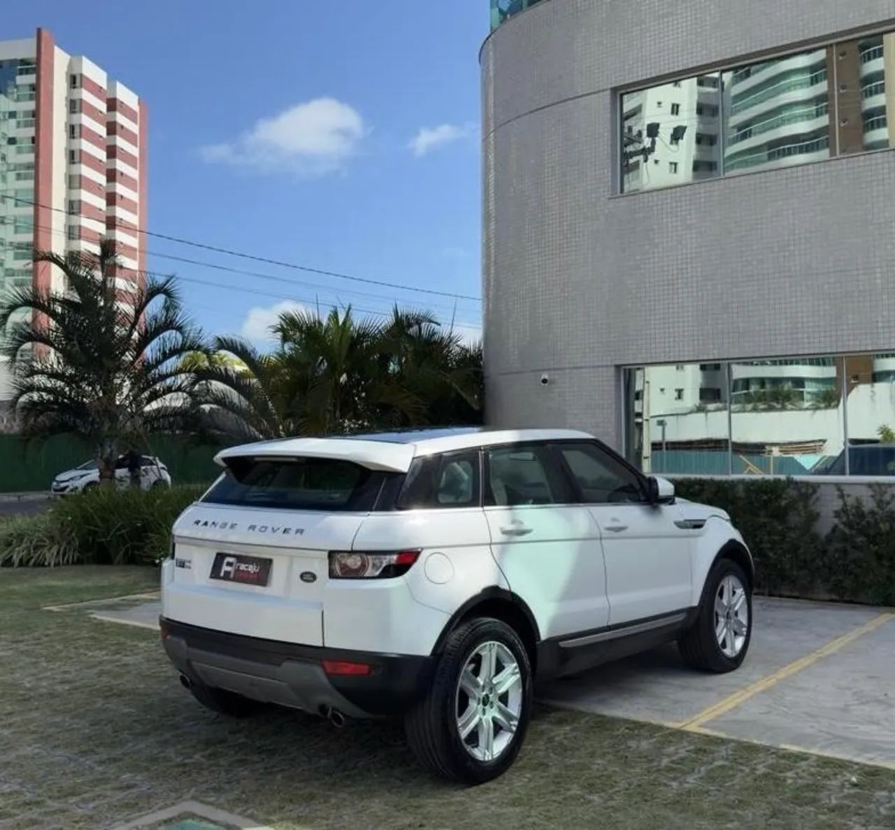 Land Rover RANGE-ROVER 5