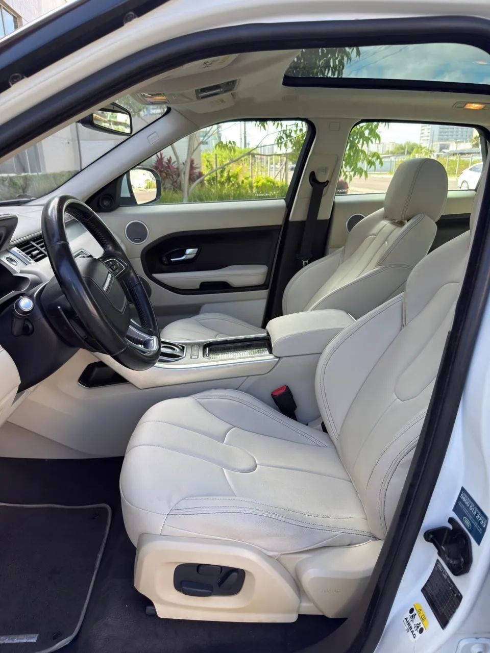 Land Rover RANGE-ROVER 15