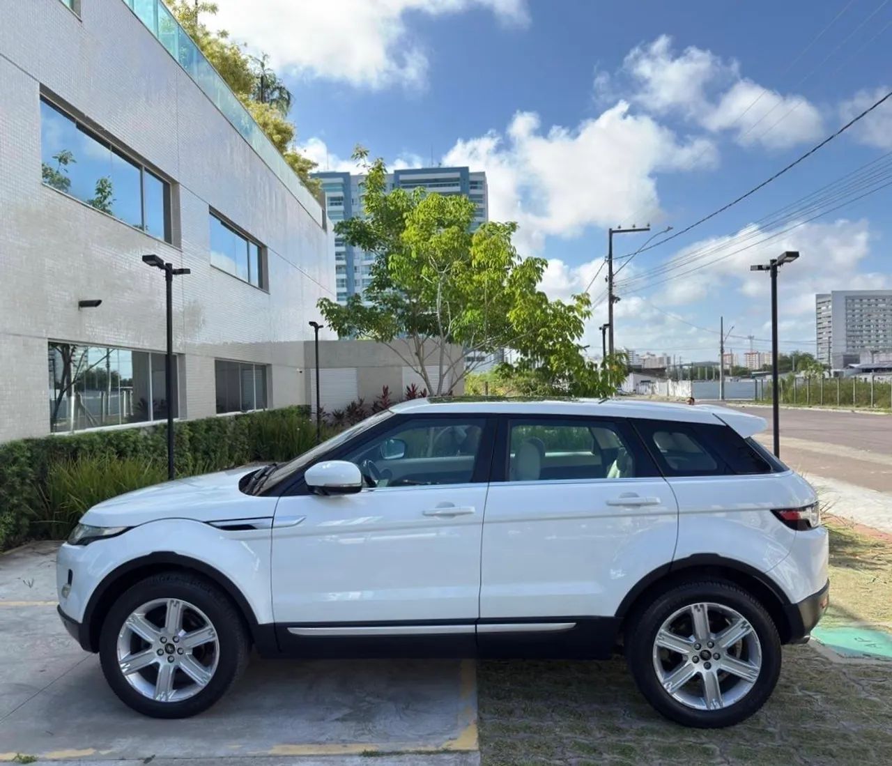 Land Rover RANGE-ROVER 7