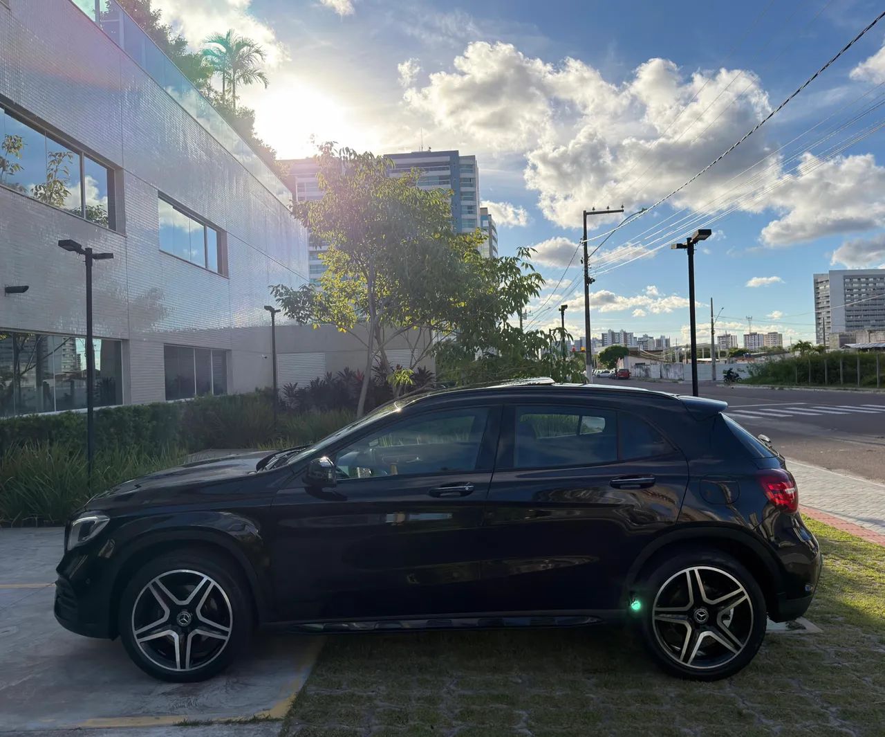 Mercedes-Benz GLA 7