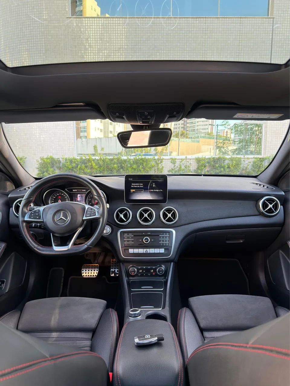 Mercedes-Benz GLA 9