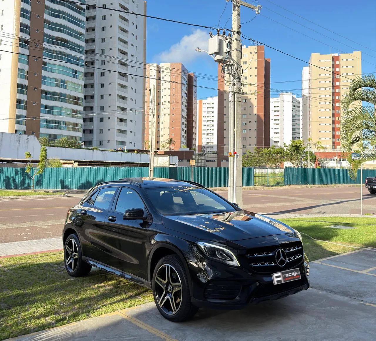 Mercedes-Benz GLA 3