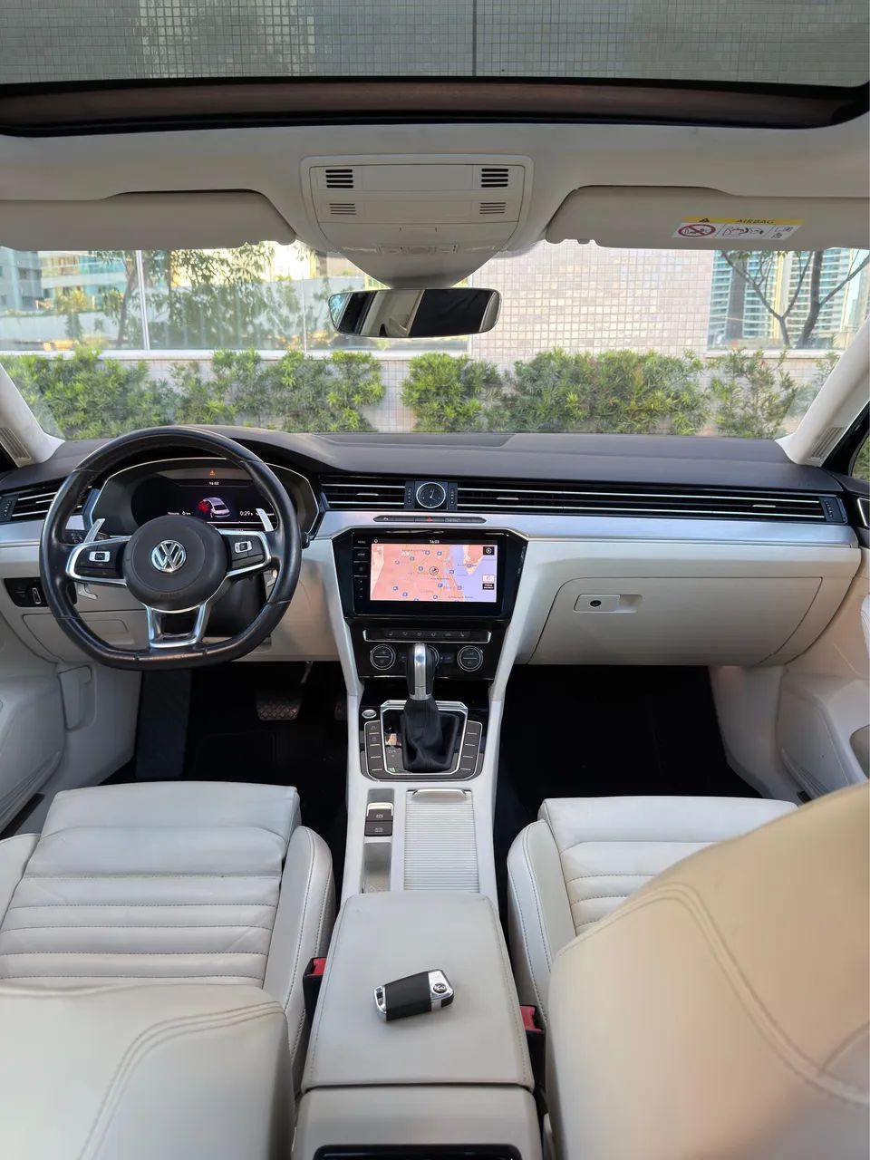 Volkswagen PASSAT 11