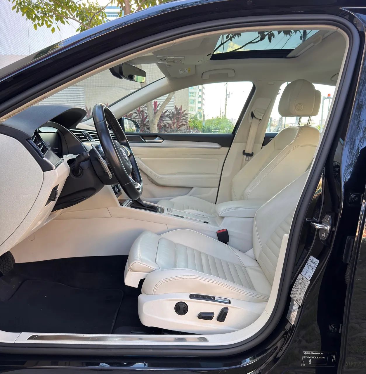 Volkswagen PASSAT 16