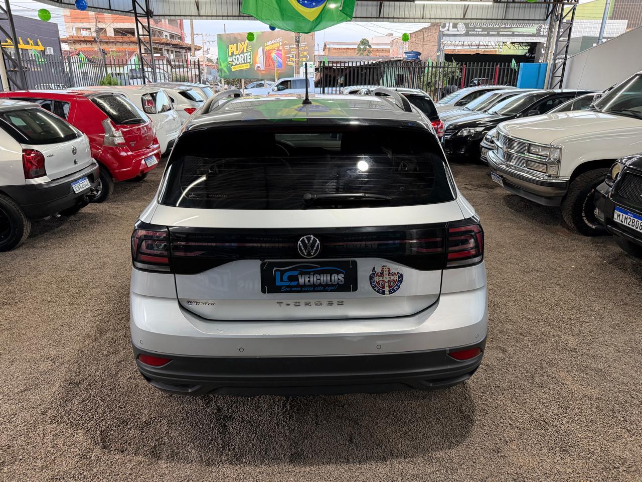 VOLKSWAGEN T 5