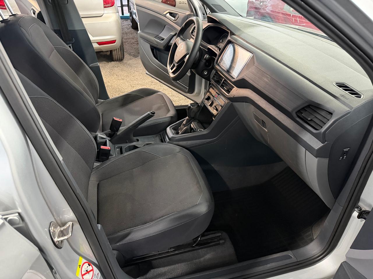 VOLKSWAGEN T 9