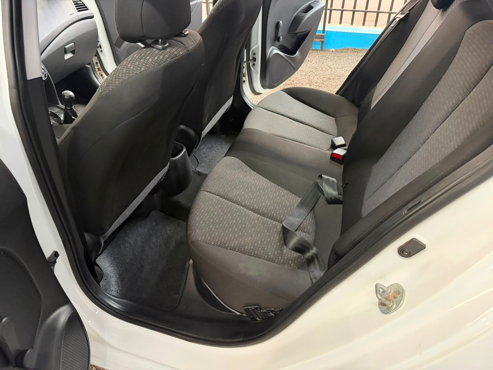 HYUNDAI HB20 11