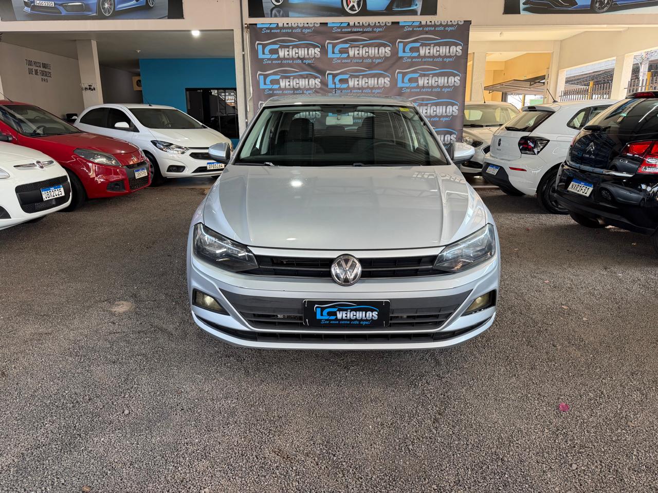 VOLKSWAGEN POLO 2
