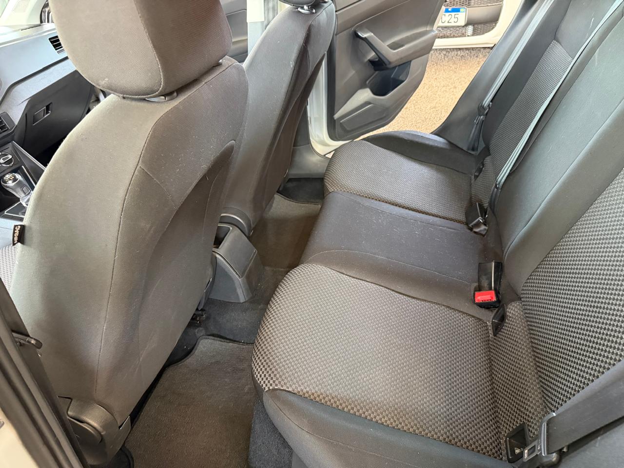 VOLKSWAGEN POLO 10