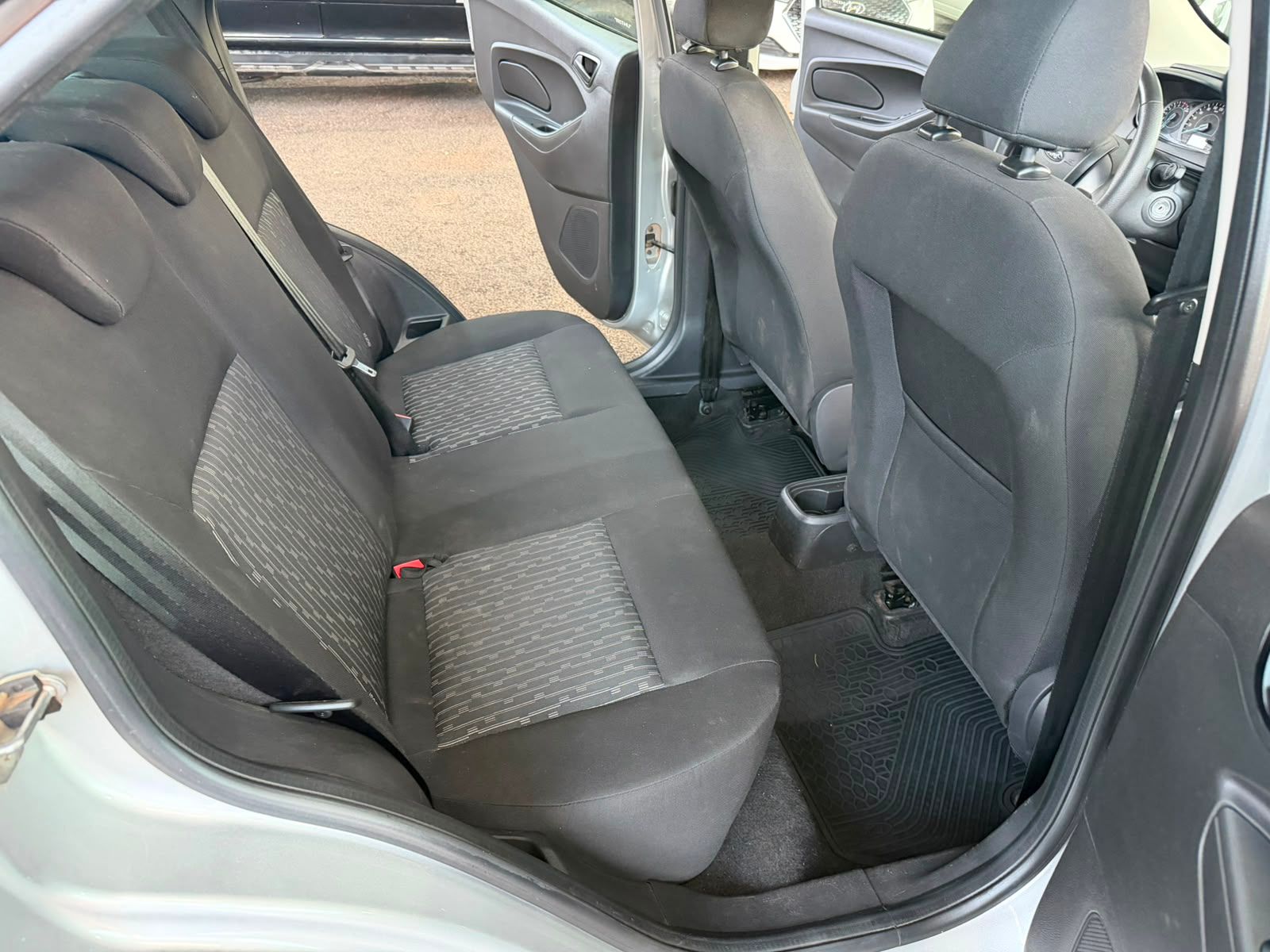 FORD KA 9