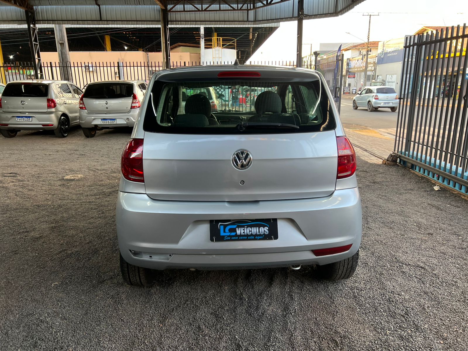 VOLKSWAGEN FOX 4