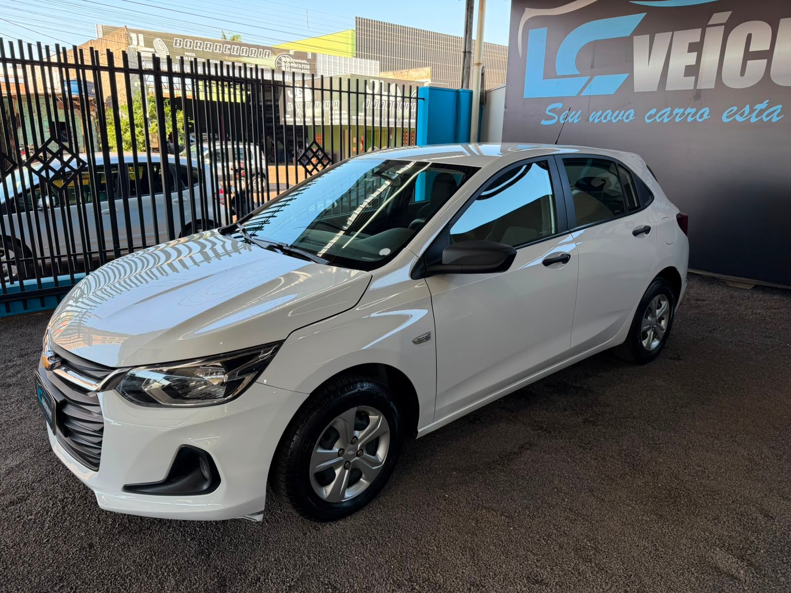 CHEVROLET ONIX 3