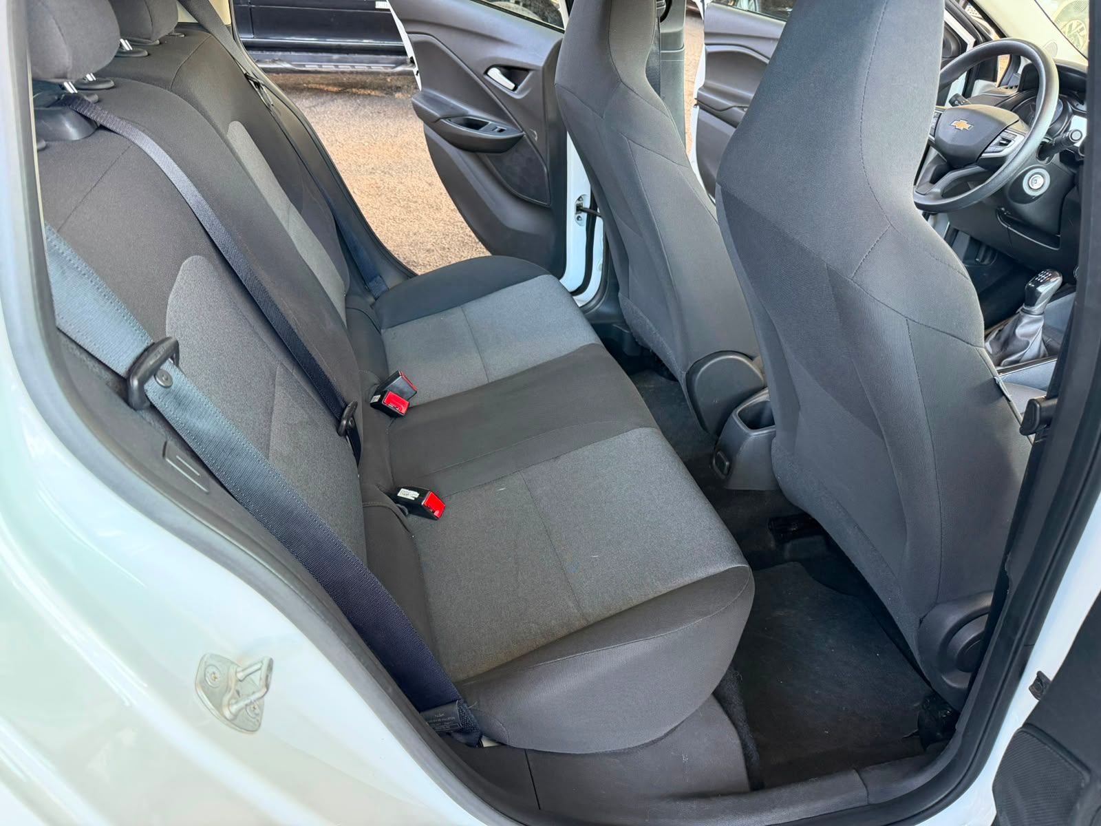CHEVROLET ONIX 10