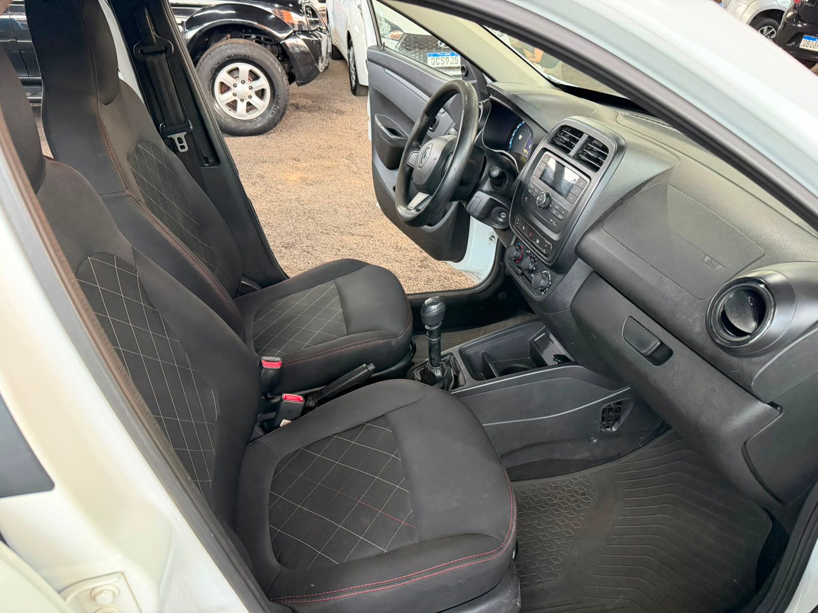 RENAULT KWID 9