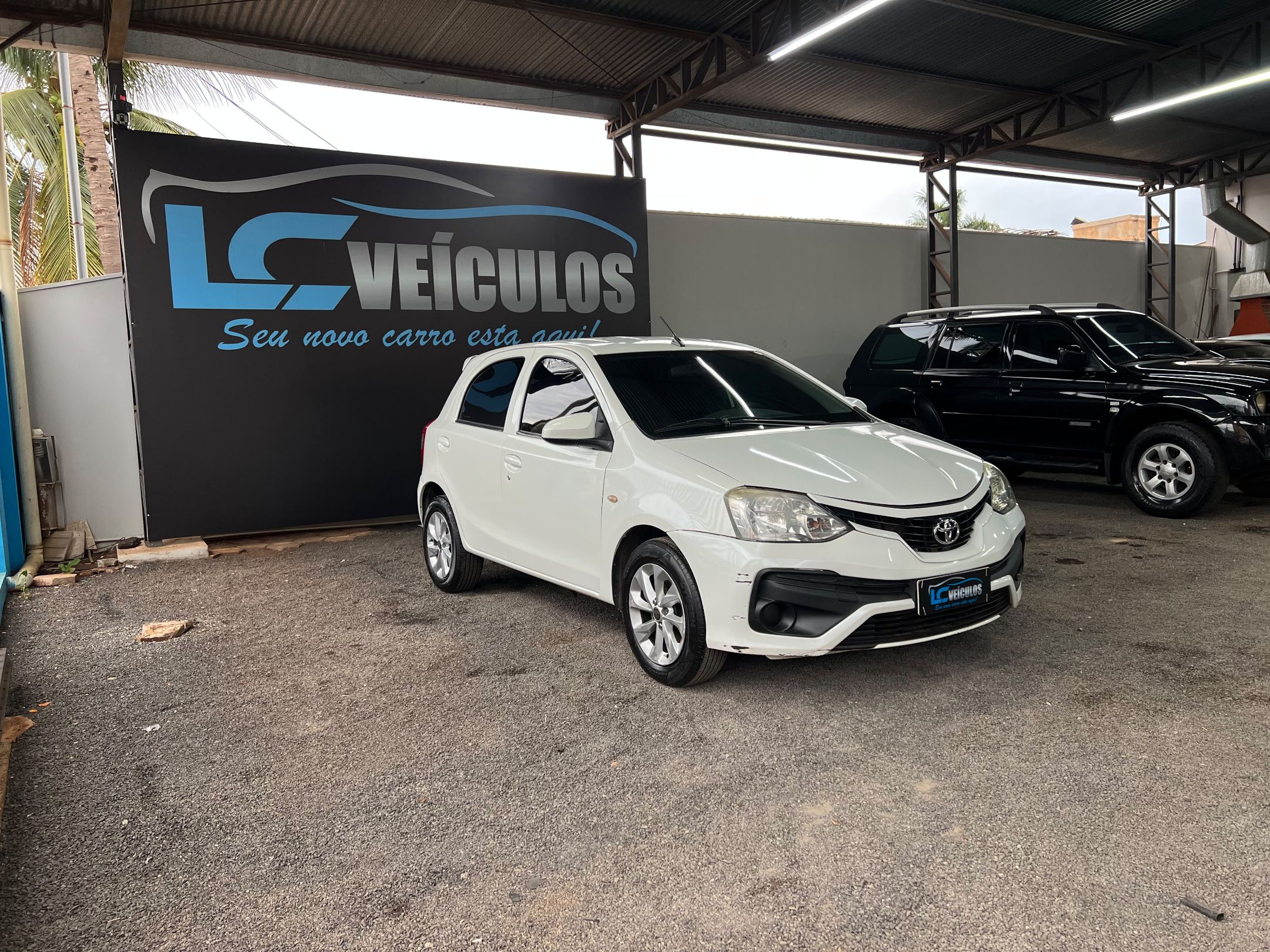 TOYOTA ETIOS 2018