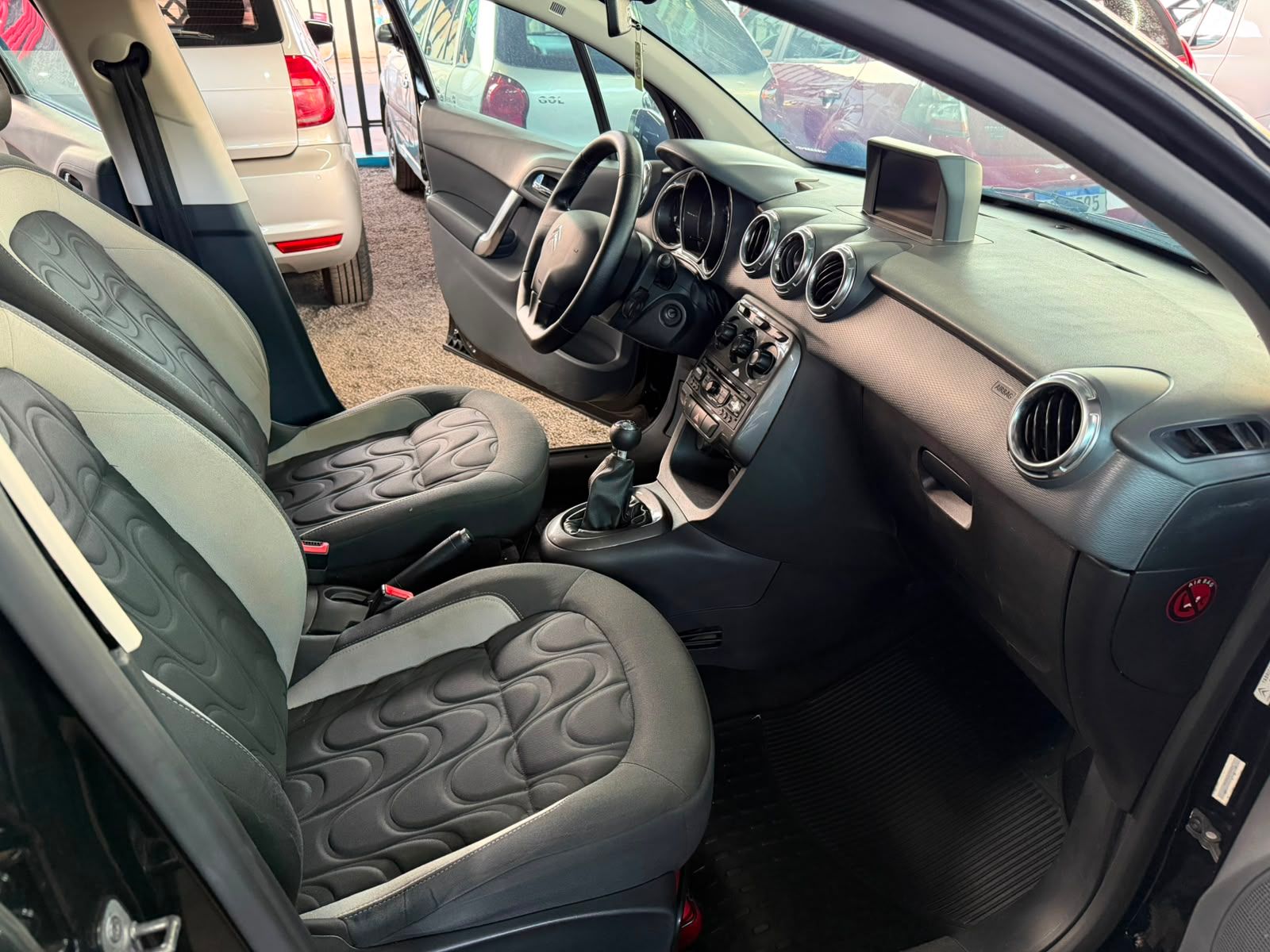 CITROEN C3 8