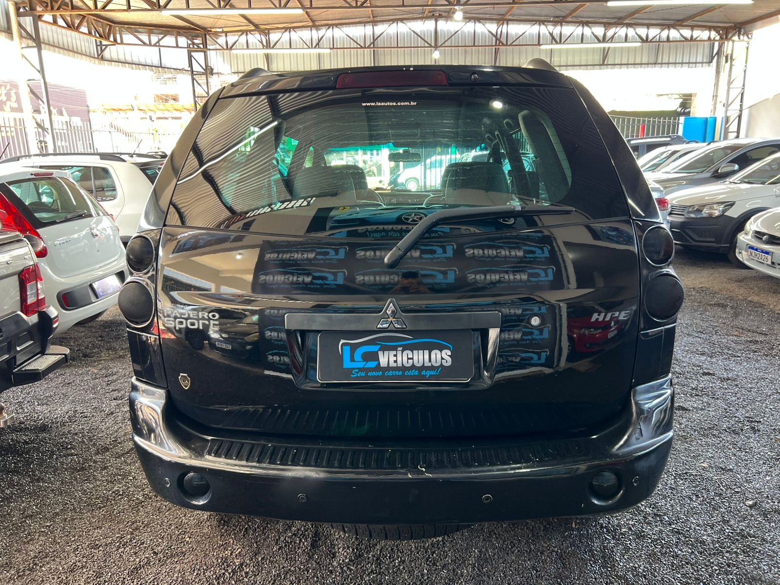 MITSUBISHI PAJERO 4