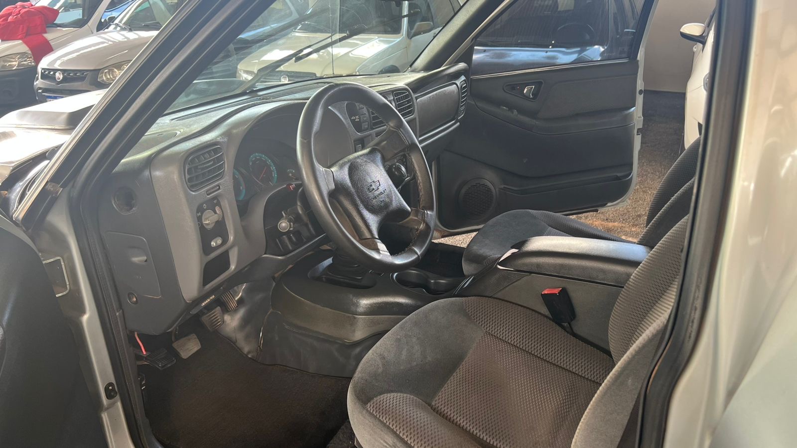 CHEVROLET S10 10