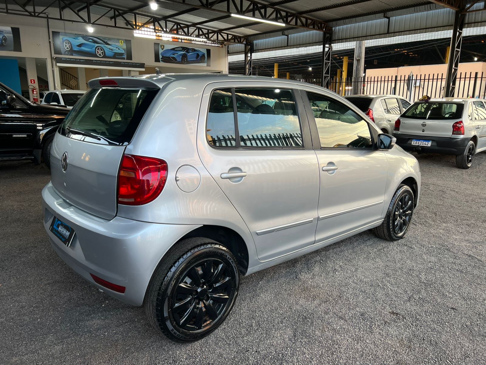 VOLKSWAGEN FOX 6