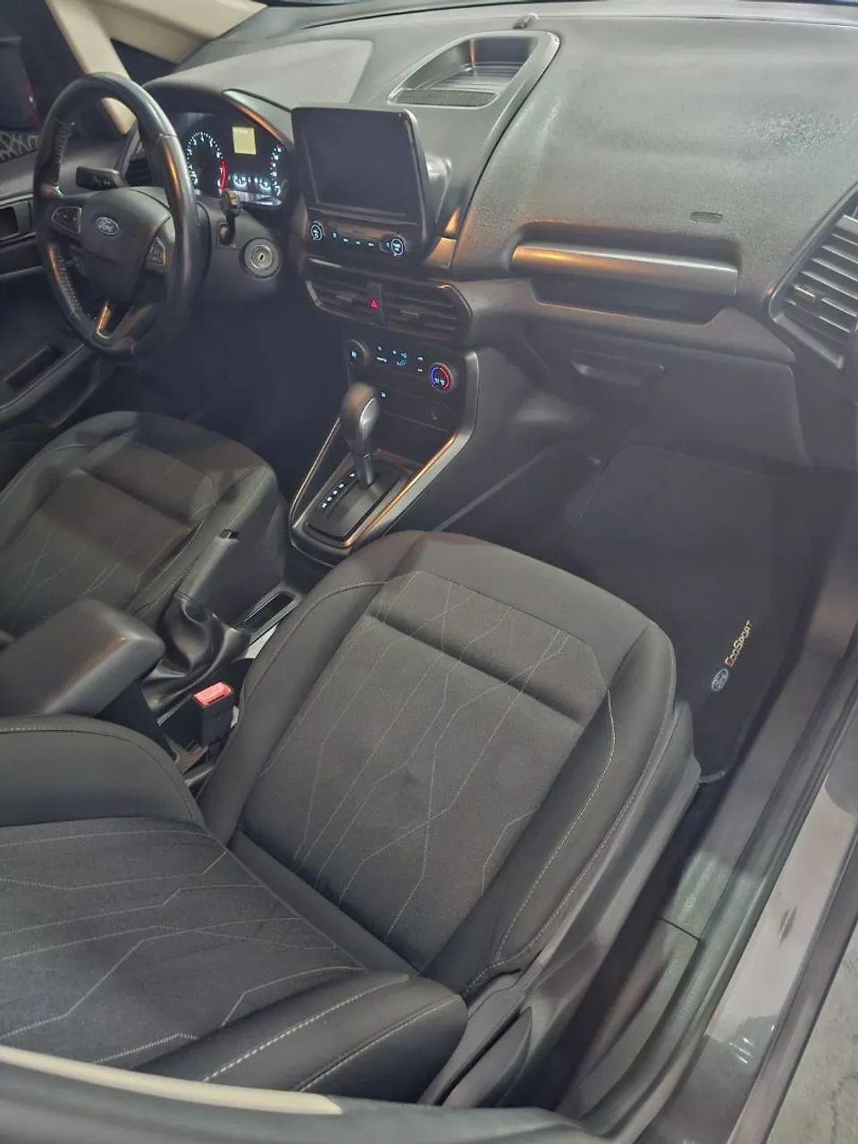 Ford ECOSPORT 15