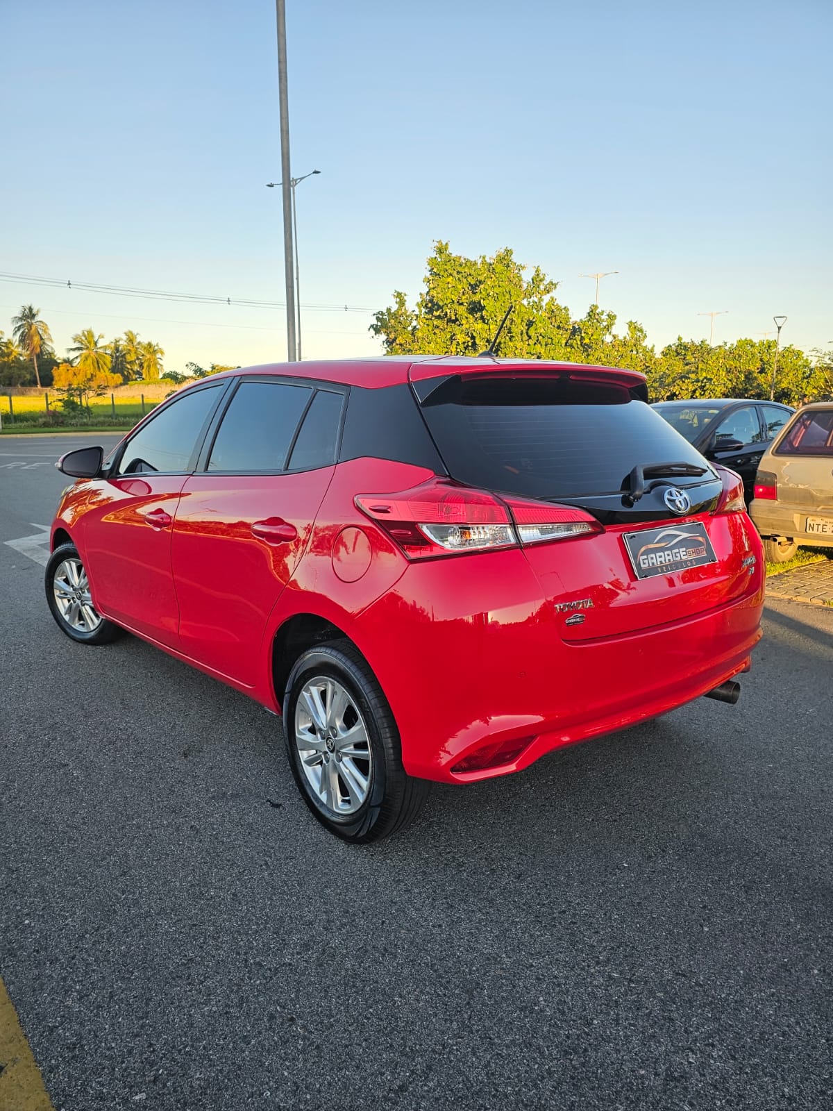 TOYOTA YARIS 4