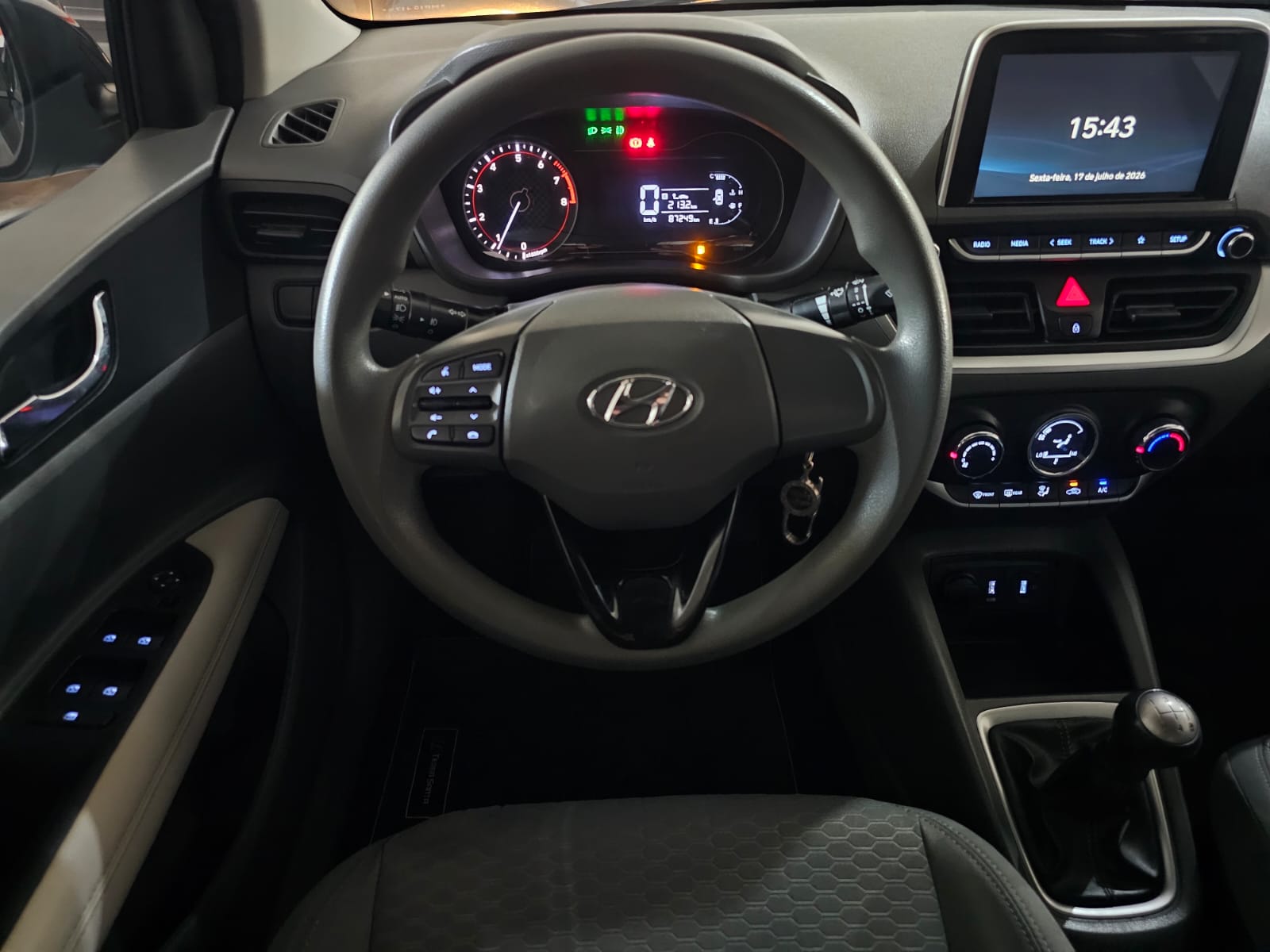 HYUNDAI HB20S 7