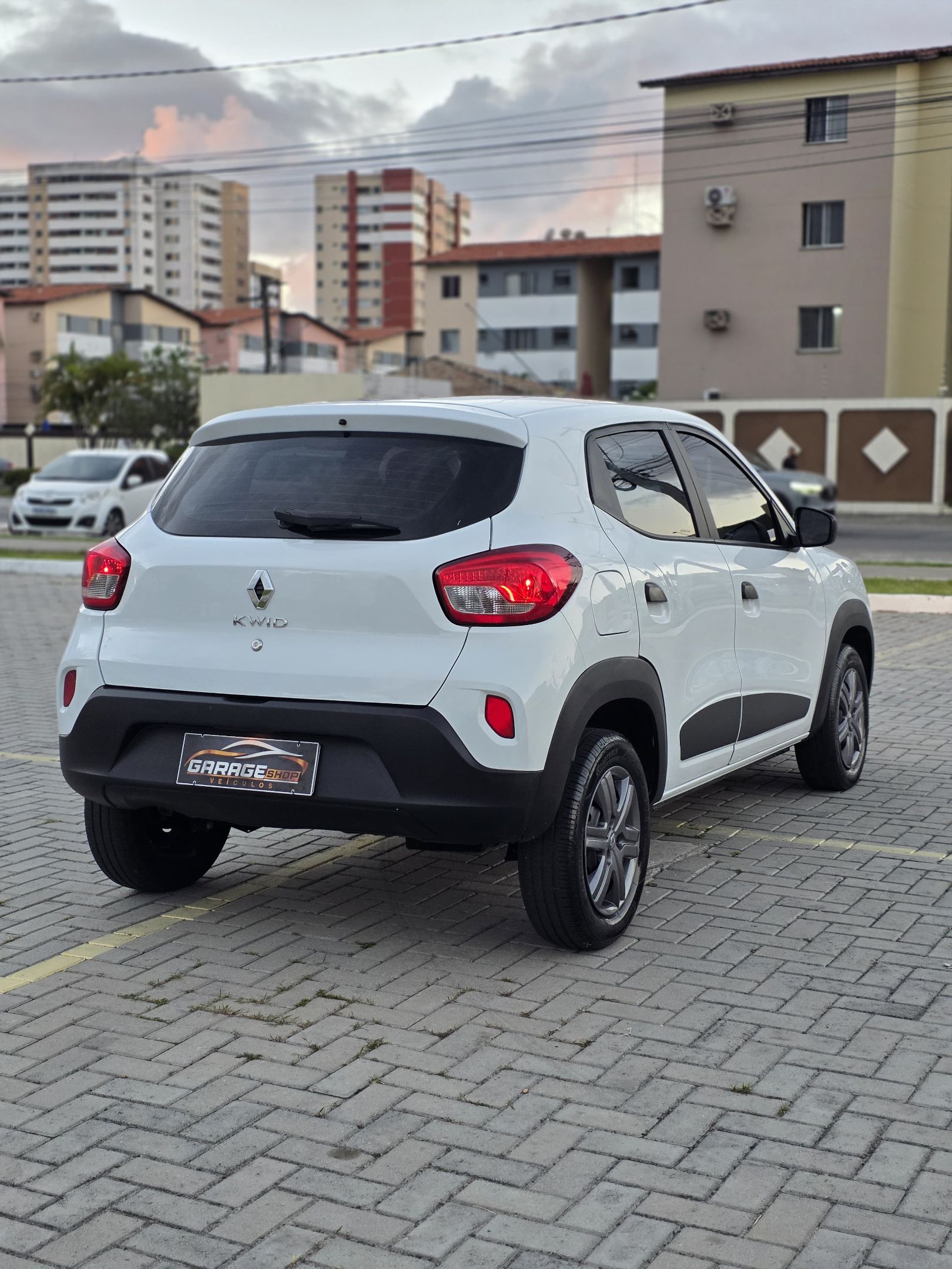 RENAULT KWID 4
